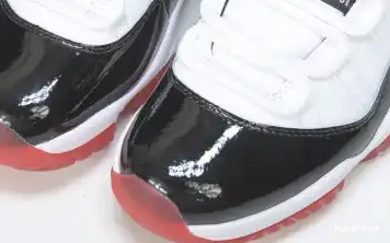 Hyperoad BRED LOW CONCORD AIR JORDAN 11 0608